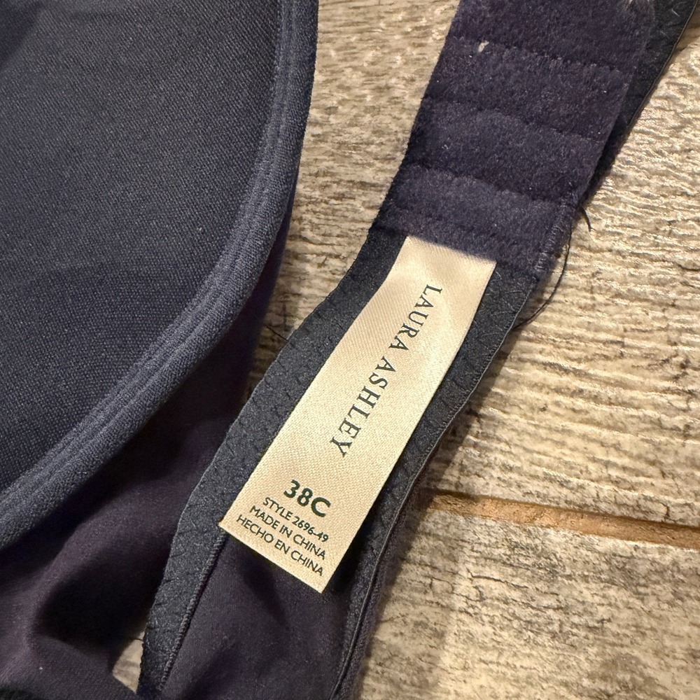 Laura Ashley Bra 38C Navy Blue Wire Free Comfort Lace Trim 38 C NWT Wireless - Picture 3 of 12